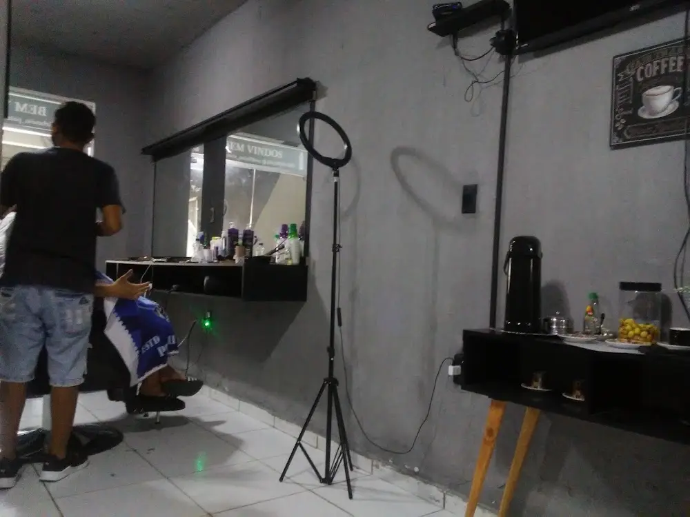 Barbearia Pai e Filhos - foto 1