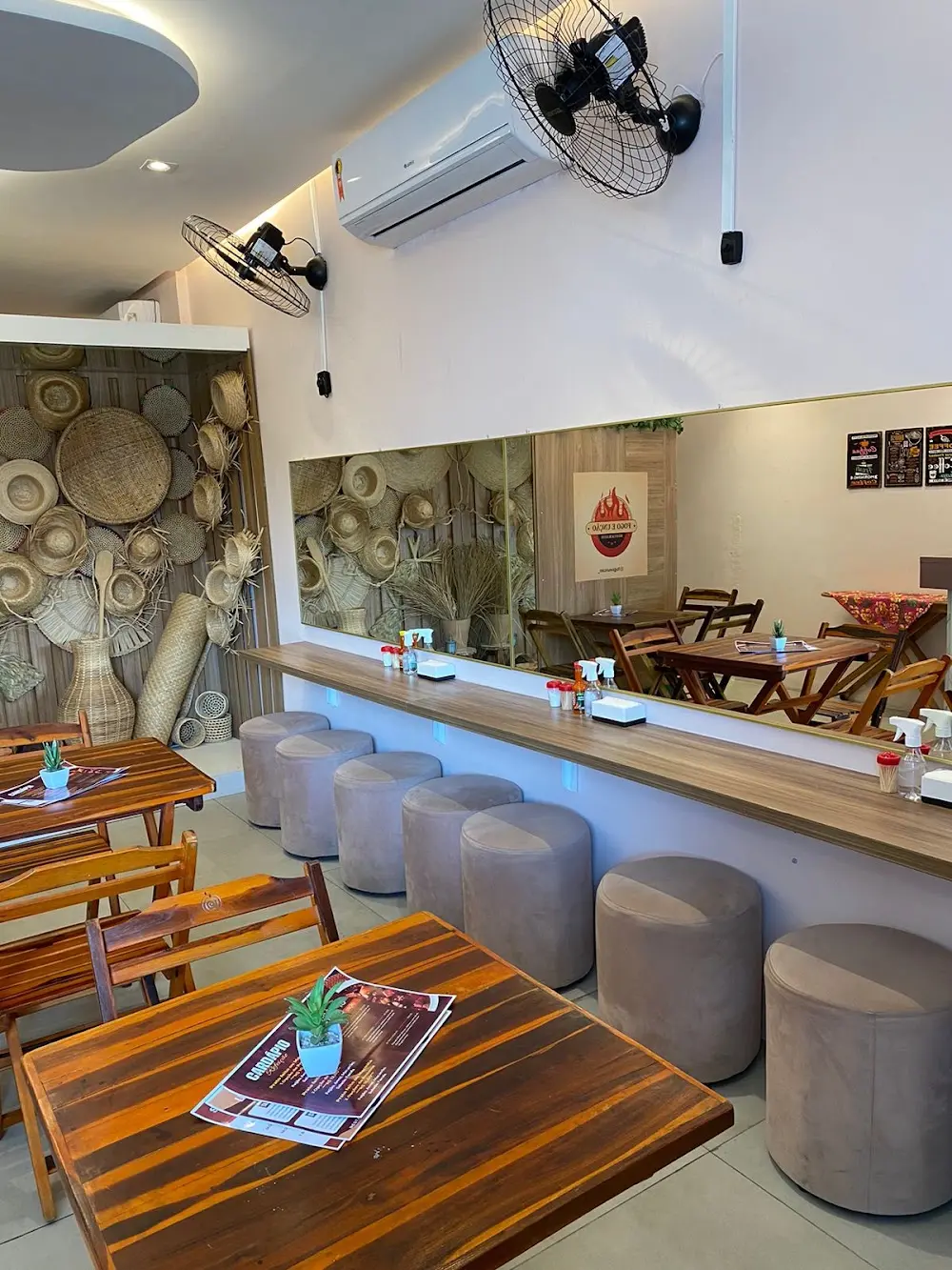 Fogo e Unção Restaurante - foto 1