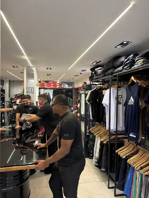 HL STORE MULTMARCAS