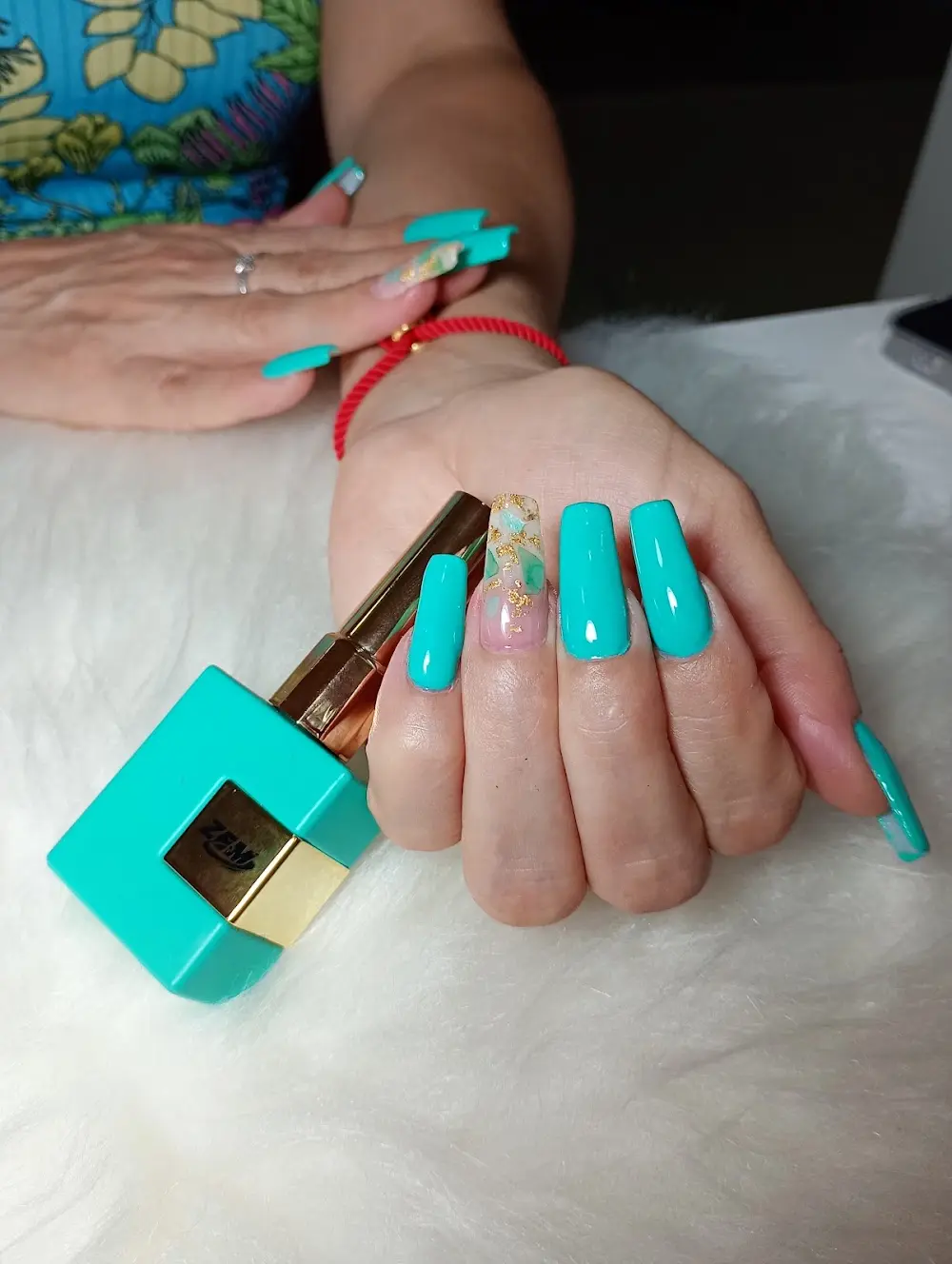LV ESMALTERIA - foto 1